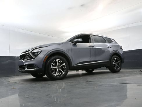 Used 2023 Kia Sportage EX AWD/4WD image 20