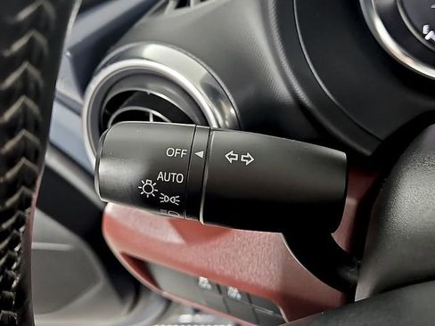 Used 2020 MAZDA MX-5 Miata Grand Touring image 23