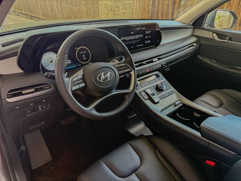 Used 2024 Hyundai Palisade SEL image 4