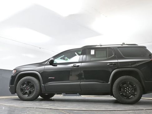 Used 2023 GMC Acadia AT4 w/ Preferred Package AWD/4WD image 30