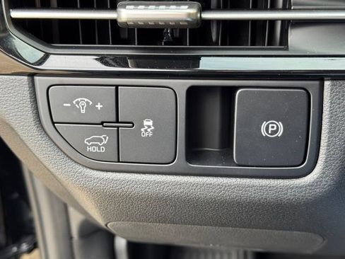 New 2026 Kia Sportage SX FWD image 23