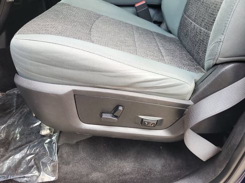 Used 2018 RAM 1500 Big Horn AWD/4WD image 14