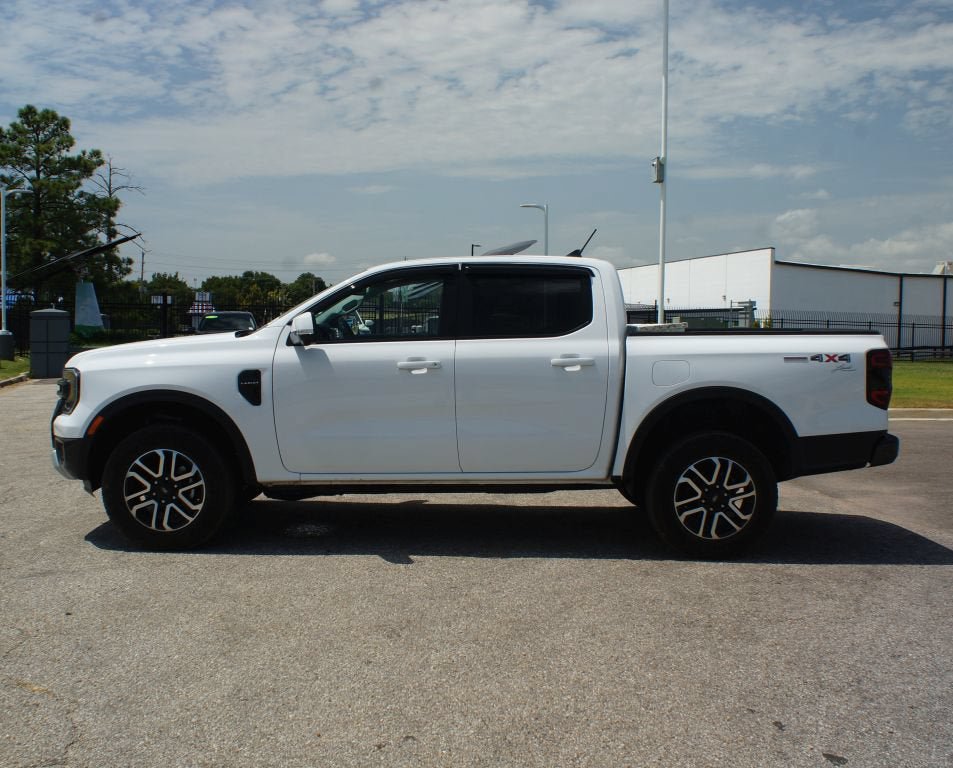 Used 2025 Ford Ranger Lariat w/ Advanced Towing Package AWD/4WD image 14