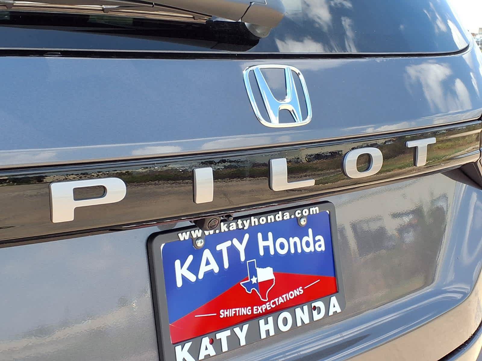 New 2026 Honda Pilot EX-L image 6