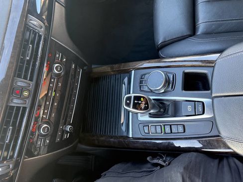 Used 2018 BMW X5 xDrive50i image 23