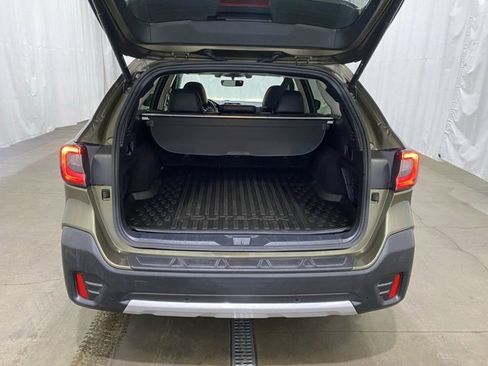 Used 2022 Subaru Outback Limited image 11