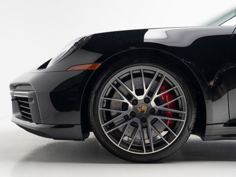 Used 2021 Porsche 911 Turbo AWD/4WD image 78