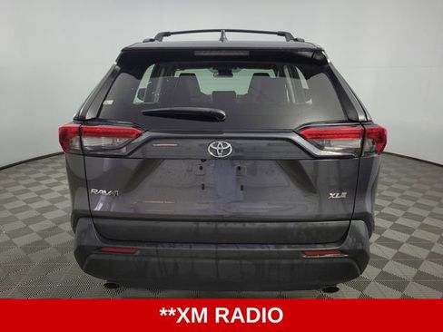 Used 2024 Toyota RAV4 XLE w/ Convenience Package image 7