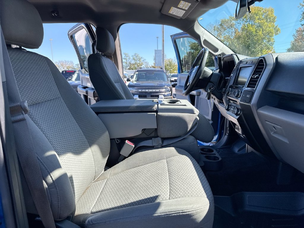 Used 2015 Ford F150 XLT w/ Equipment Group 302A Luxury AWD/4WD image 21