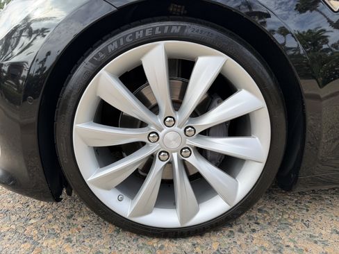 Used 2016 Tesla Model S 75D AWD/4WD image 8