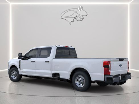 New 2025 Ford F250 XL w/ 360-Degree Camera Package image 12