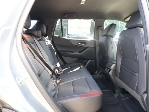 New 2027 Chevrolet Equinox RS w/ Safety and Technology Package AWD/4WD image 32
