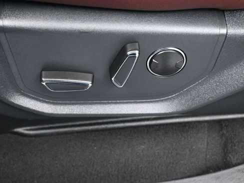 Certified 2024 Ford Expedition Max Limited image 12