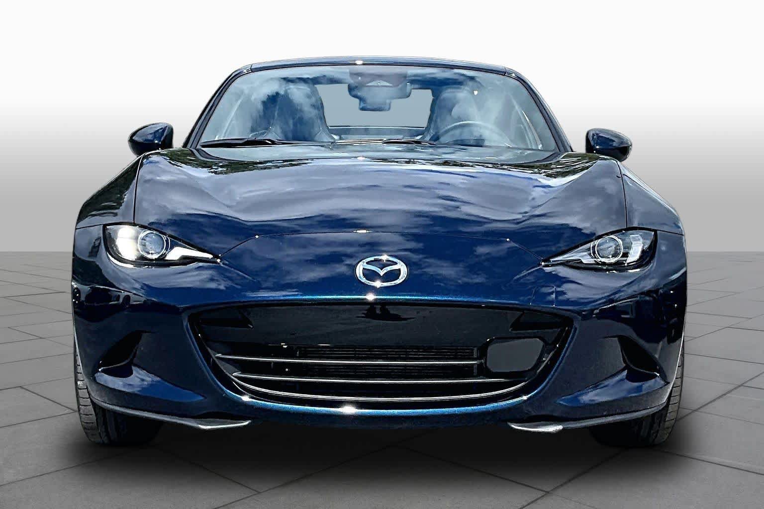 Used 2025 MAZDA MX-5 Miata RF Grand Touring RWD image 4