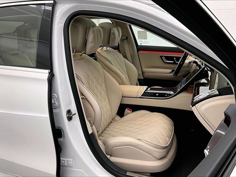 New 2026 Mercedes-Benz S 580e 4MATIC Sedan image 5