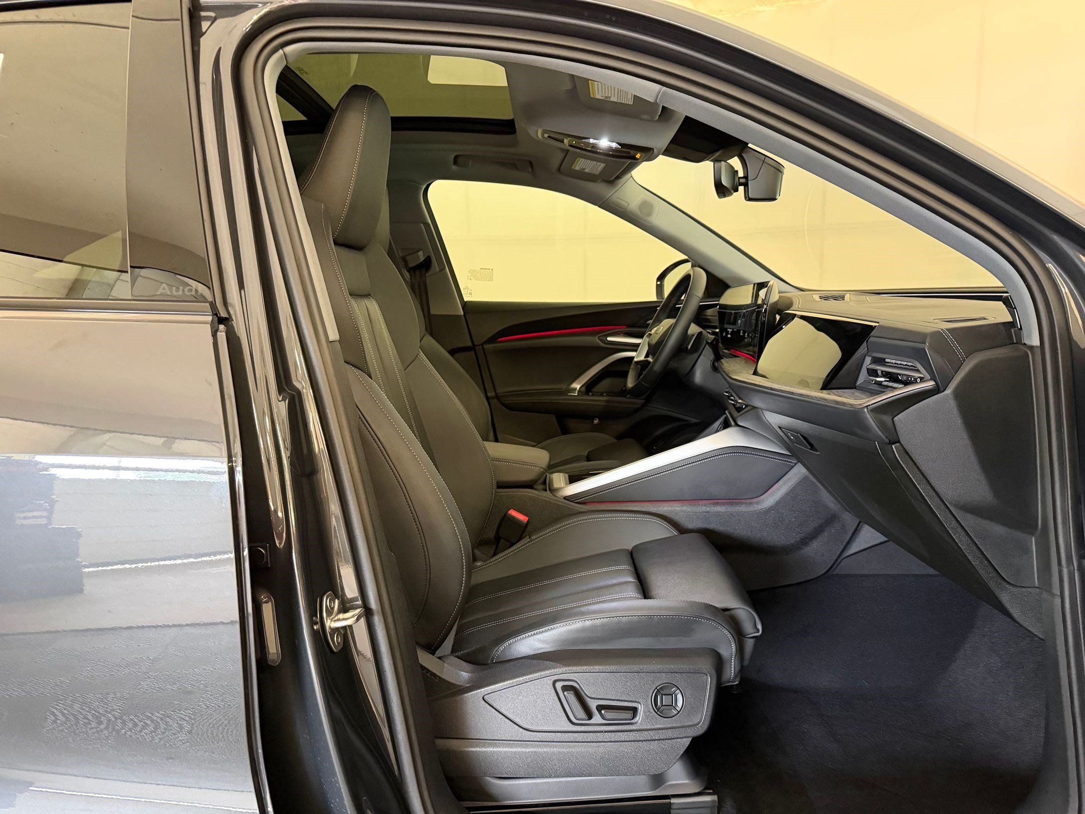 New 2026 Audi Q5 Premium Plus AWD/4WD image 25