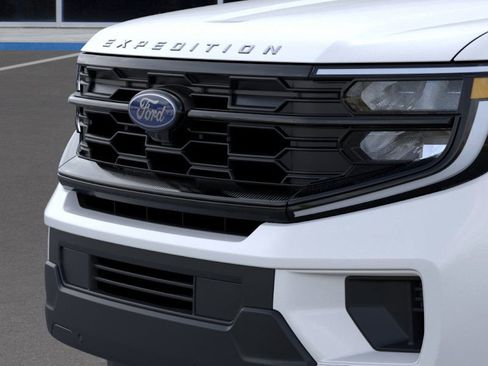 New 2026 Ford Expedition Active image 49