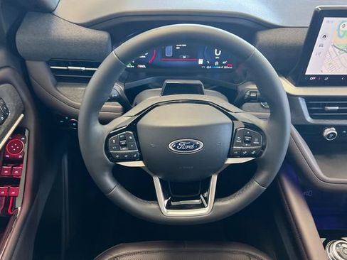 New 2026 Ford Explorer Platinum w/ LUX Leather Package image 14