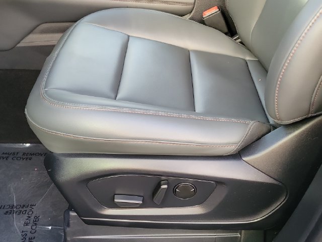 Used 2025 Ford Explorer Active w/ Active Comfort Package RWD image 15