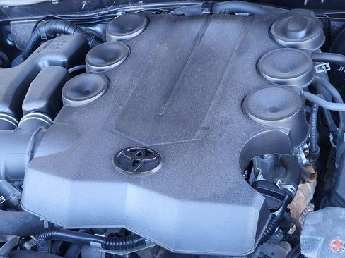 Used 2019 Toyota 4Runner SR5 Premium image 29