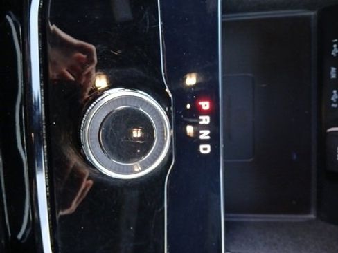 Certified 2022 Jeep Grand Cherokee L Laredo image 29