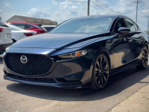 Used 2019 MAZDA MAZDA3 Sedan FWD image 5