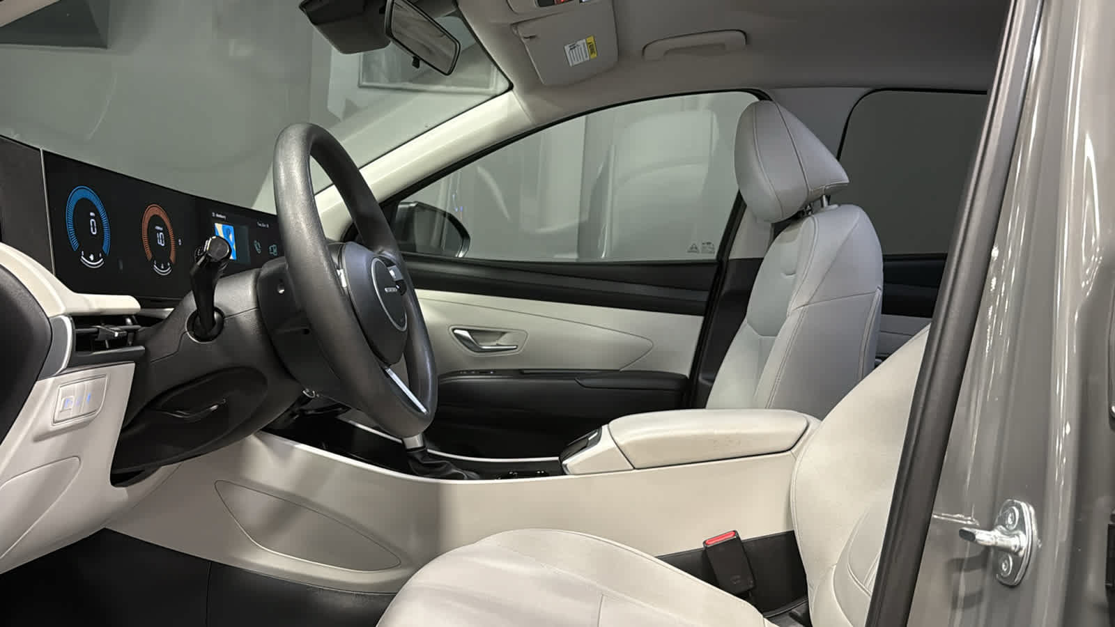Used 2025 Hyundai Tucson SEL AWD/4WD image 10