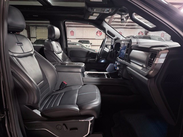 Used 2025 Ford F350 Platinum AWD/4WD image 18