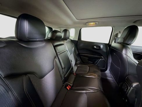 Used 2018 Jeep Compass Latitude w/ Cold Weather Group image 27