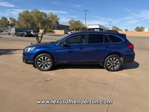 Used 2016 Subaru Outback 3.6R Limited AWD/4WD image 3