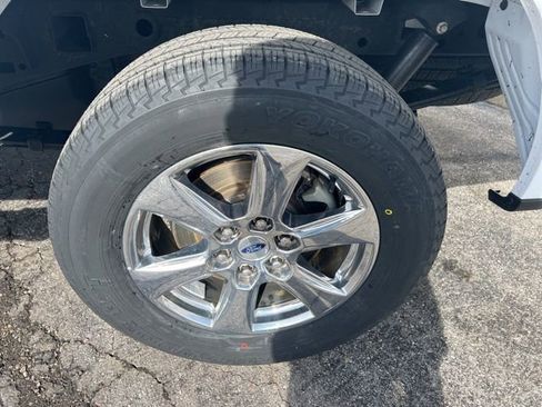 Used 2019 Ford F150 XLT w/ Equipment Group 302A Luxury image 21