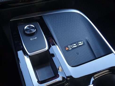 New 2025 Buick Enclave Preferred w/ LPO, Floor Liner Package image 35