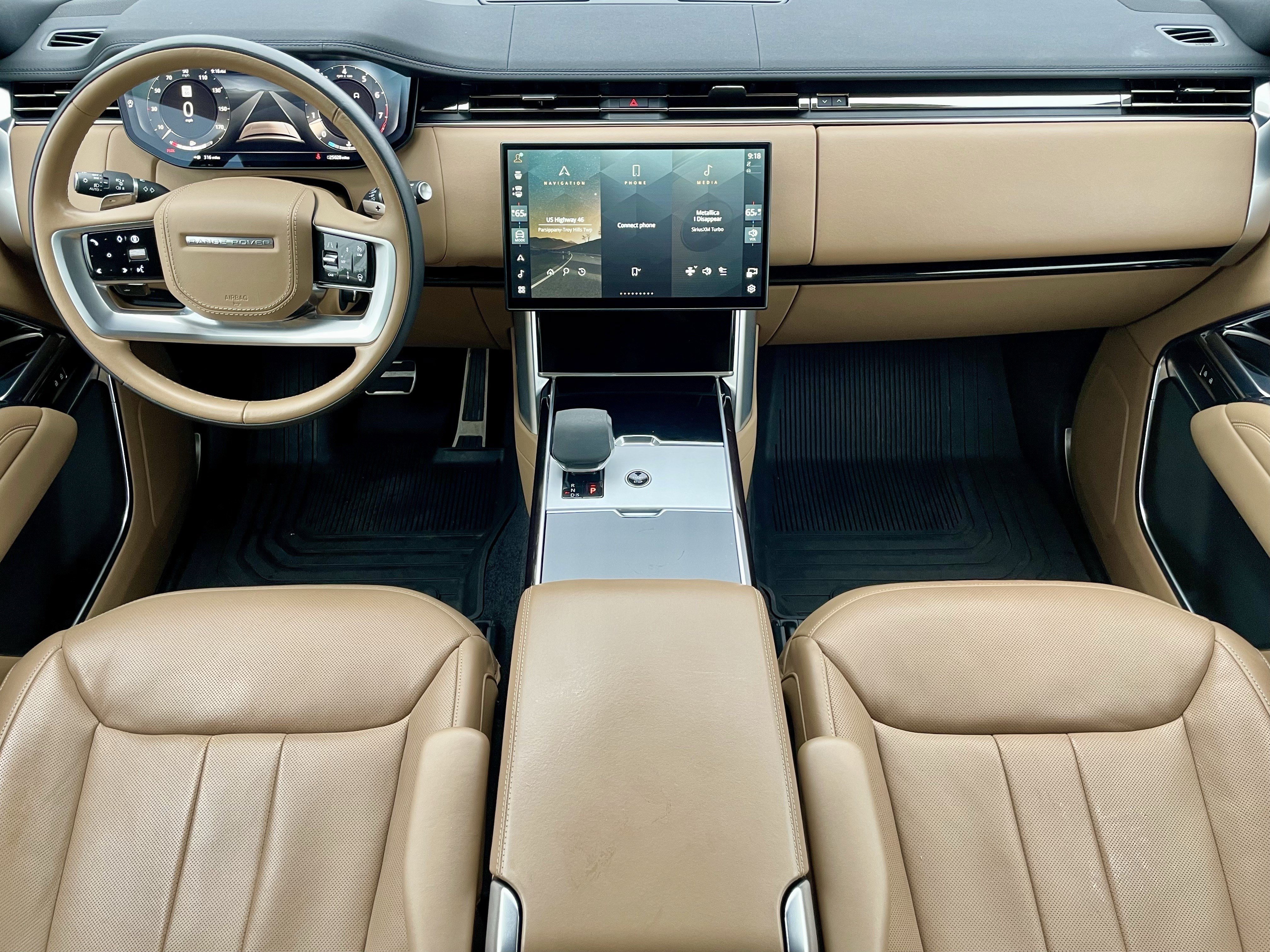 Used 2024 Land Rover Range Rover SE AWD/4WD image 16