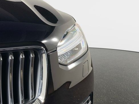 Used 2025 Volvo XC90 B6 Plus AWD/4WD image 10