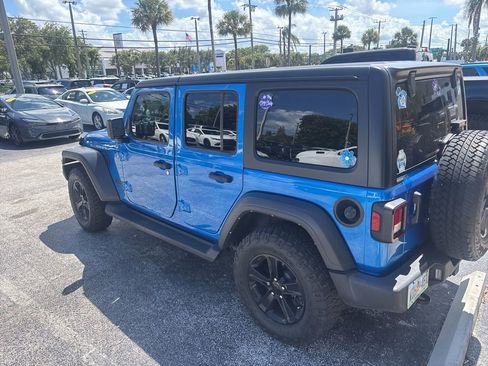 Used 2021 Jeep Wrangler Unlimited Sport AWD/4WD image 8
