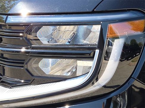 New 2025 Ford Expedition Platinum w/ Driver's Package image 4