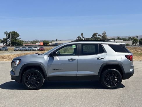 New 2026 GMC Terrain Elevation w/ Black Edition FWD image 41