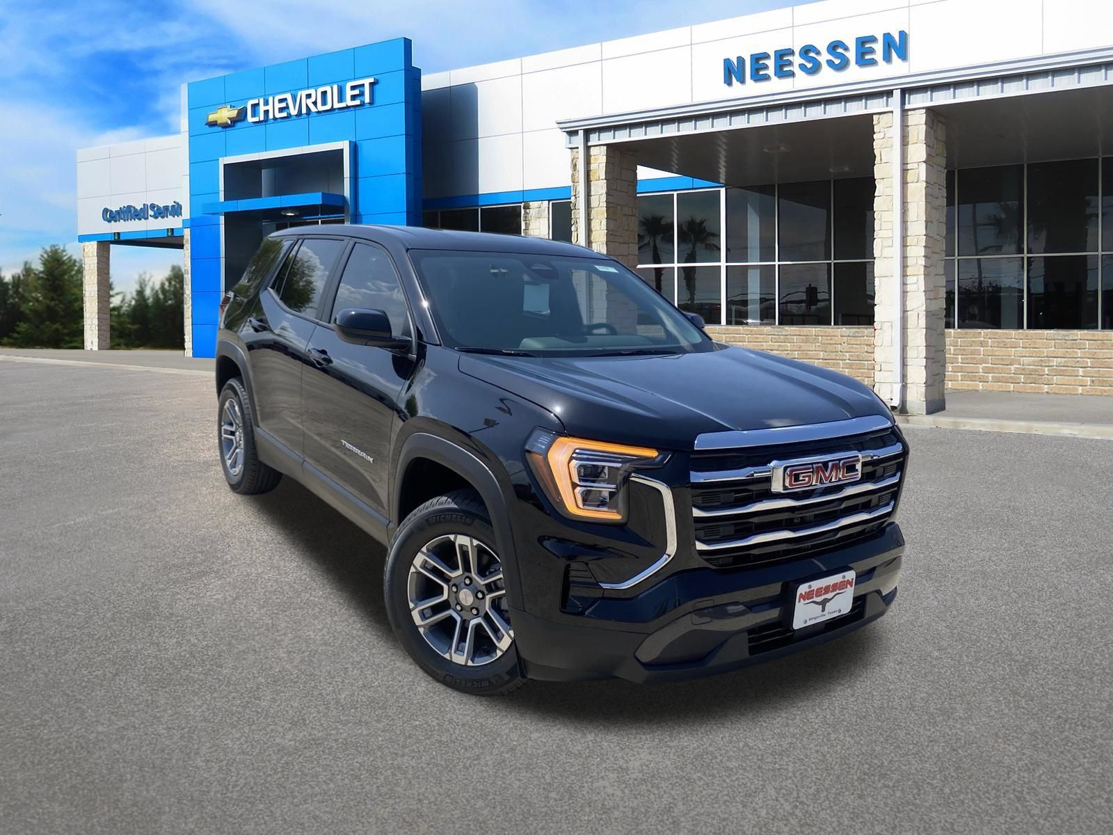 New 2027 GMC Terrain Elevation w/ LPO, Floor Liner Package FWD image 1