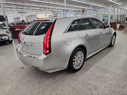 Used 2013 Cadillac CTS Luxury image 4