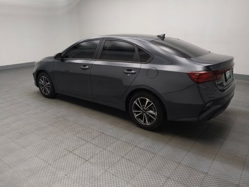 Used 2023 Kia Forte LXS FWD image 3