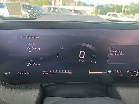 Used 2025 Buick Enclave Preferred image 22