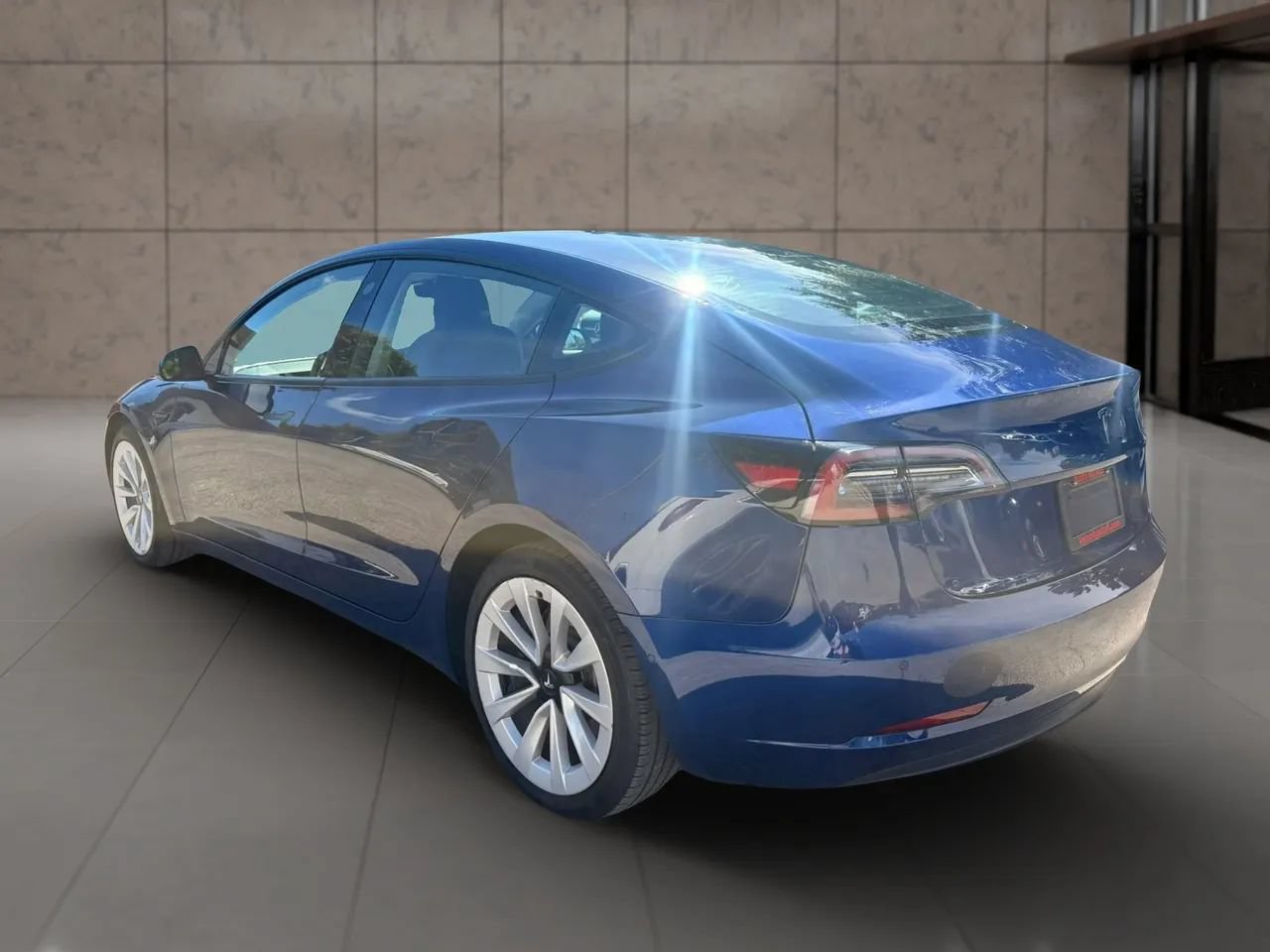 Used 2022 Tesla Model 3 RWD image 6