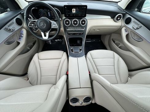 Certified 2022 Mercedes-Benz GLC 300 image 27