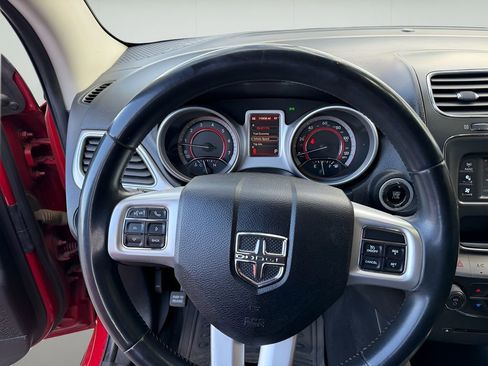 Used 2016 Dodge Journey SE w/ Flexible Seating Group image 20