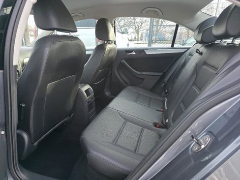Used 2014 Volkswagen Jetta SE image 14