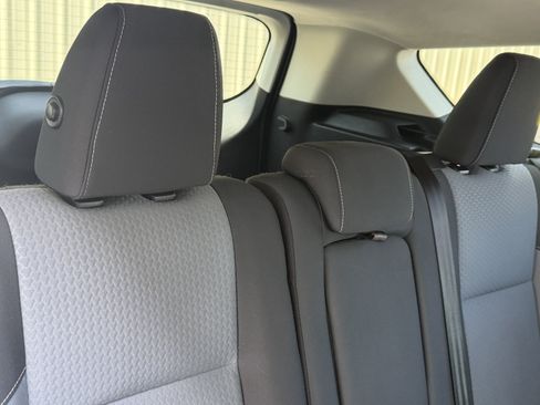 Used 2017 Ford Escape SE FWD image 28