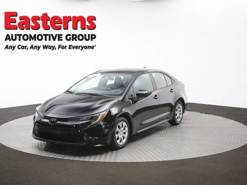 Used 2024 Toyota Corolla LE FWD image 53