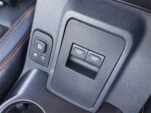 Used 2021 Ford Bronco Badlands image 23