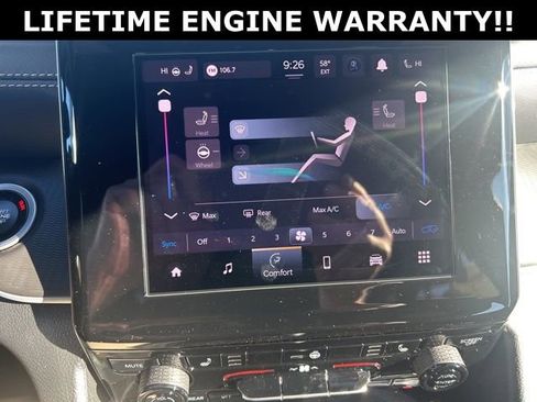 Used 2025 Jeep Grand Cherokee Altitude AWD/4WD image 27