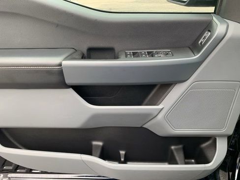 Used 2023 Ford F150 XLT image 19